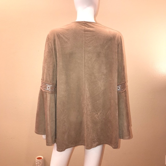 New Directions Faux Suede Brown Top Womens Plus Size 0X XL Bell Sleeve Retro - Picture 11 of 15
